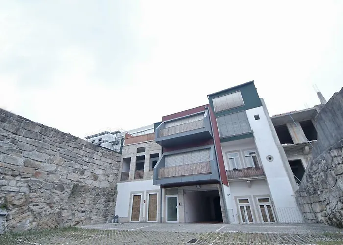 Lighthouse By Da'home *